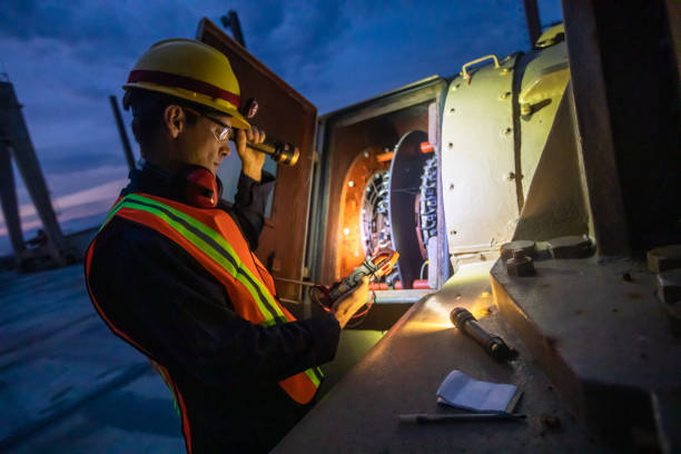 Best Affordable Emergency Electrician  in Blue Earth, MN